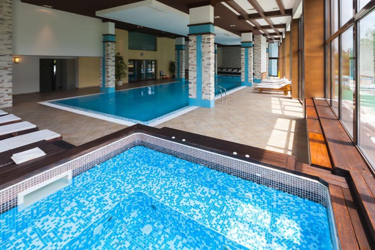 M&R Apartment C13 - Spa Terra Complex Razlog Bagian luar foto